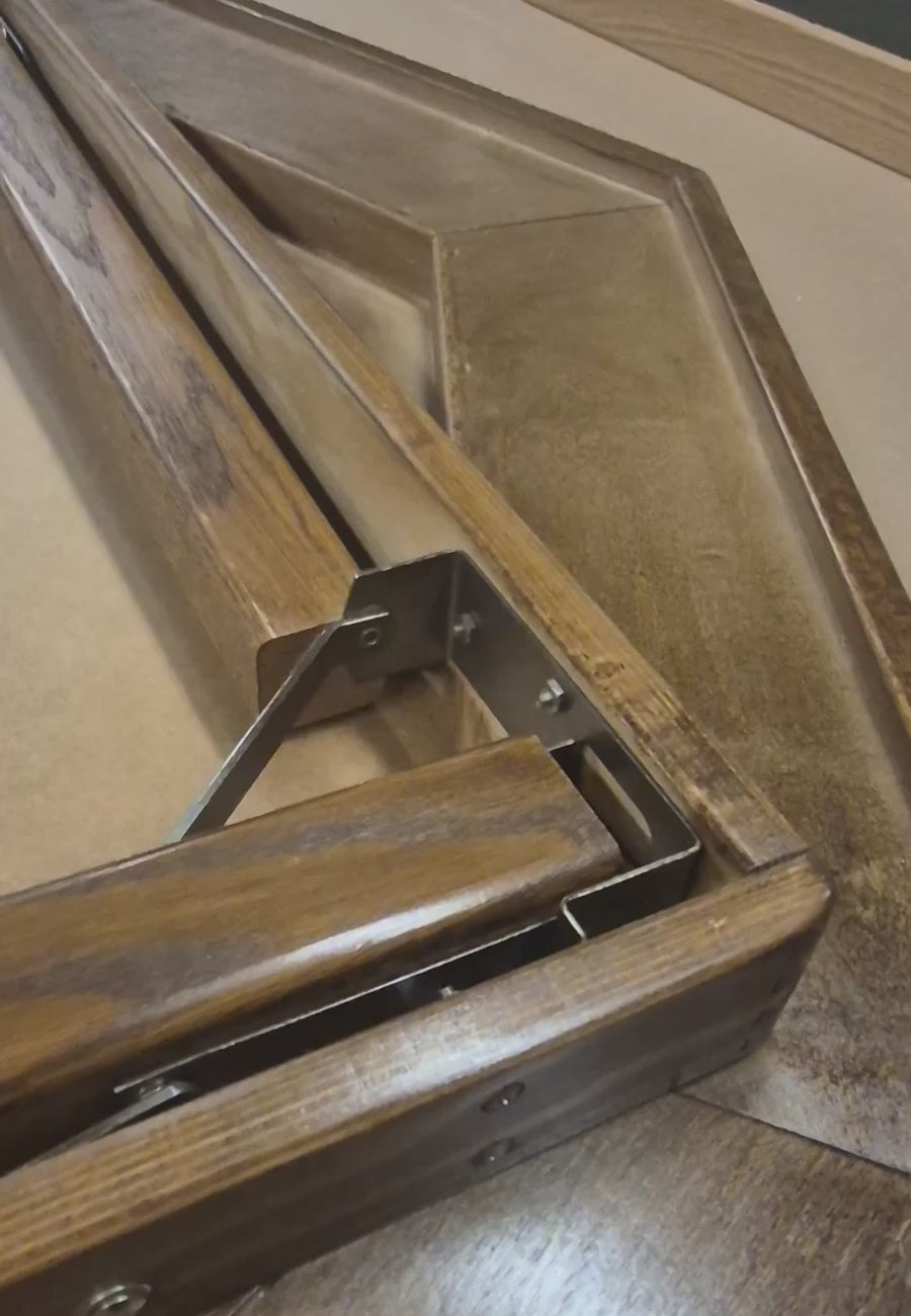 Kestell's #872 Deluxe Poker Table – Kestell Furniture